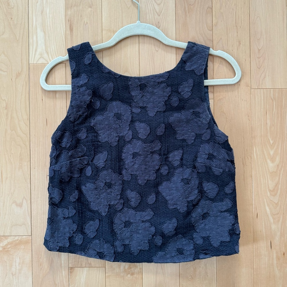 Lace sleeveless blouse - Next size 4 - Picture 1 of 6